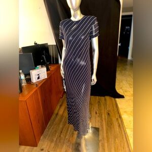 Liz Claiborne Maxi Dress Size 10